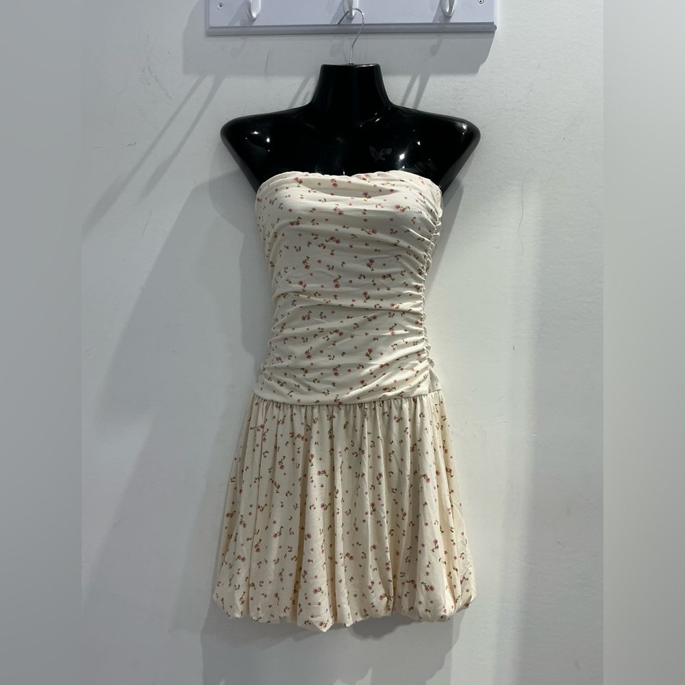 Floral Strapless Cream Dress